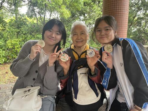 Nature Play with the Elderly