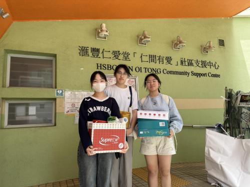 Students planned the community volunteer activities