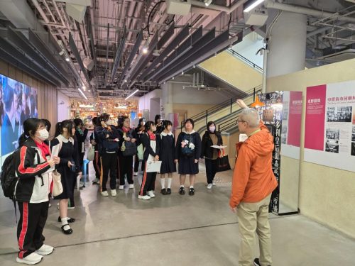 a2484b41-755c-409c-a8ef-b0ac0180a8de